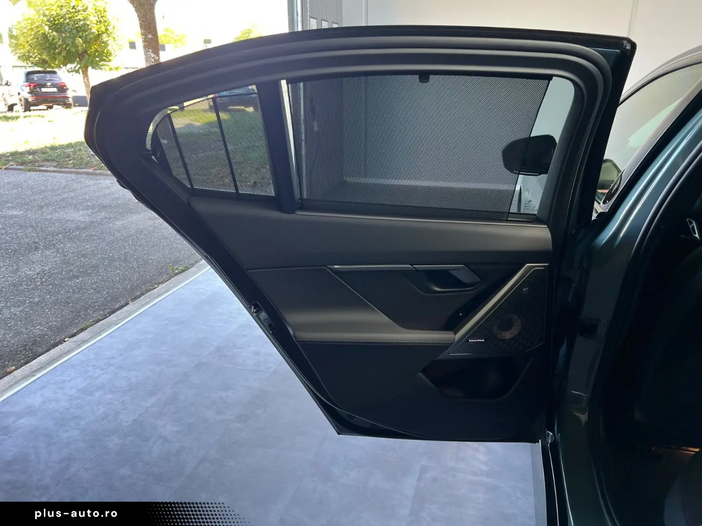 BMW 550E PRO-M-SPORT B&W AUT-ASS 360  AHK PANO