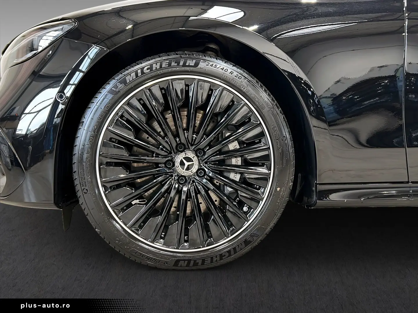 MERCEDES-BENZ E 300 e 4M AMG NIGHT Memor Pano Burm M&hellip;