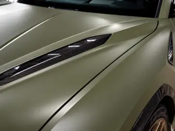 LAMBORGHINI Urus Performante  Carbon Akrapovic Alcantara B&O