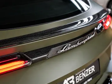 LAMBORGHINI Urus Performante  Carbon Akrapovic Alcantara B&O