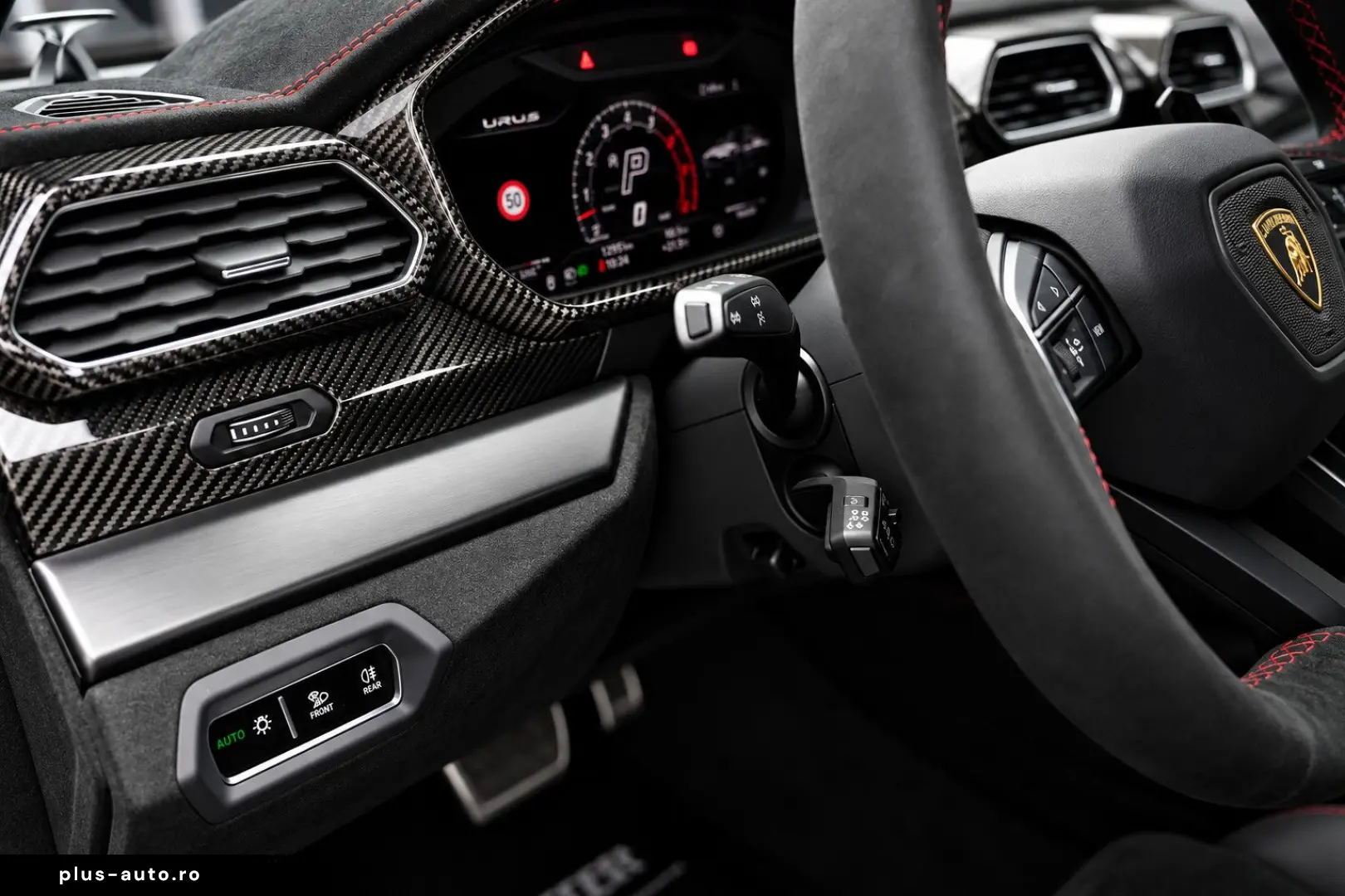 LAMBORGHINI Urus Performante  Carbon Akrapovic Alcantara B&O