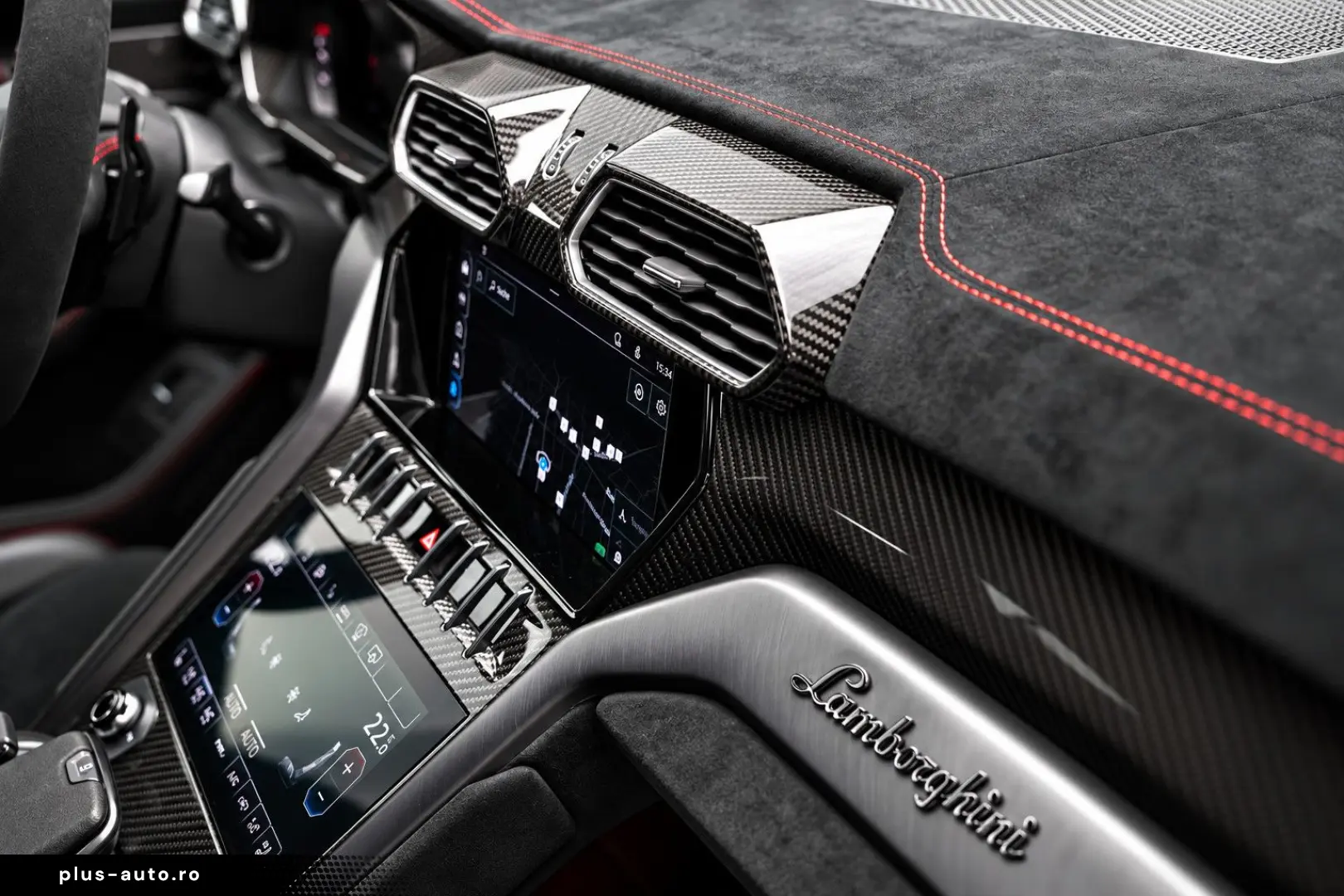 LAMBORGHINI Urus Performante  Carbon Akrapovic Alcantara B&O