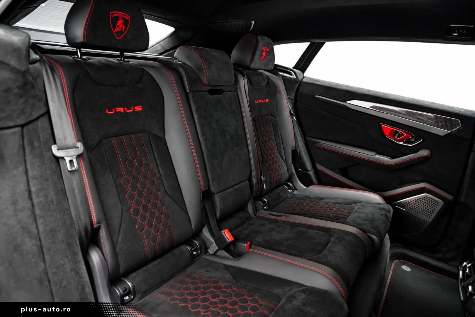 LAMBORGHINI Urus Performante  Carbon Akrapovic Alcantara B&O