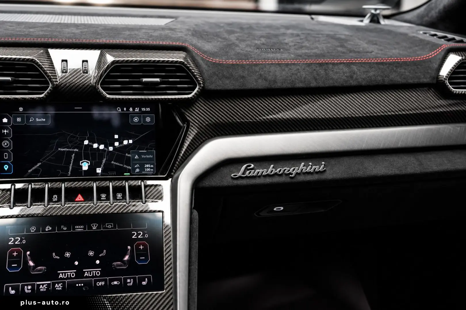 LAMBORGHINI Urus Performante  Carbon Akrapovic Alcantara B&O