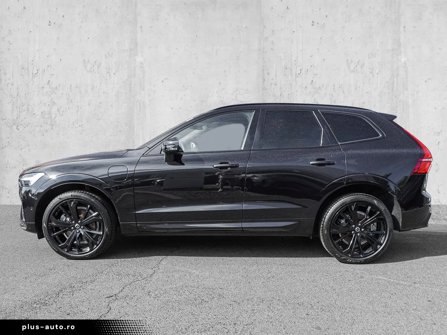 VOLVO XC60 T8 AWD Black Edition Ultra Plug-in Hybrid
