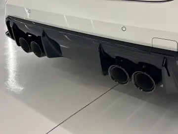 BMW M4 Competition  1 OWNER - 18.000 KM
