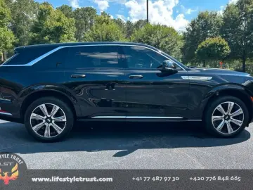 CADILLAC Escalade IQ LUXURY 1 -2025- € 96.900 T1