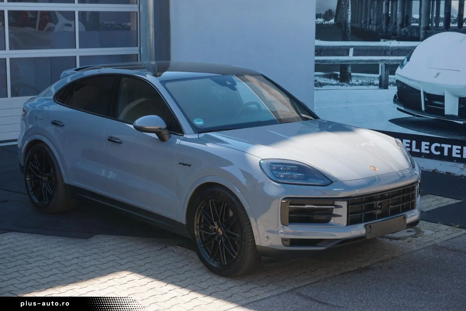 PORSCHE Cayenne Coupe E-Hybrid Arktikgrau 18Wege Sitze