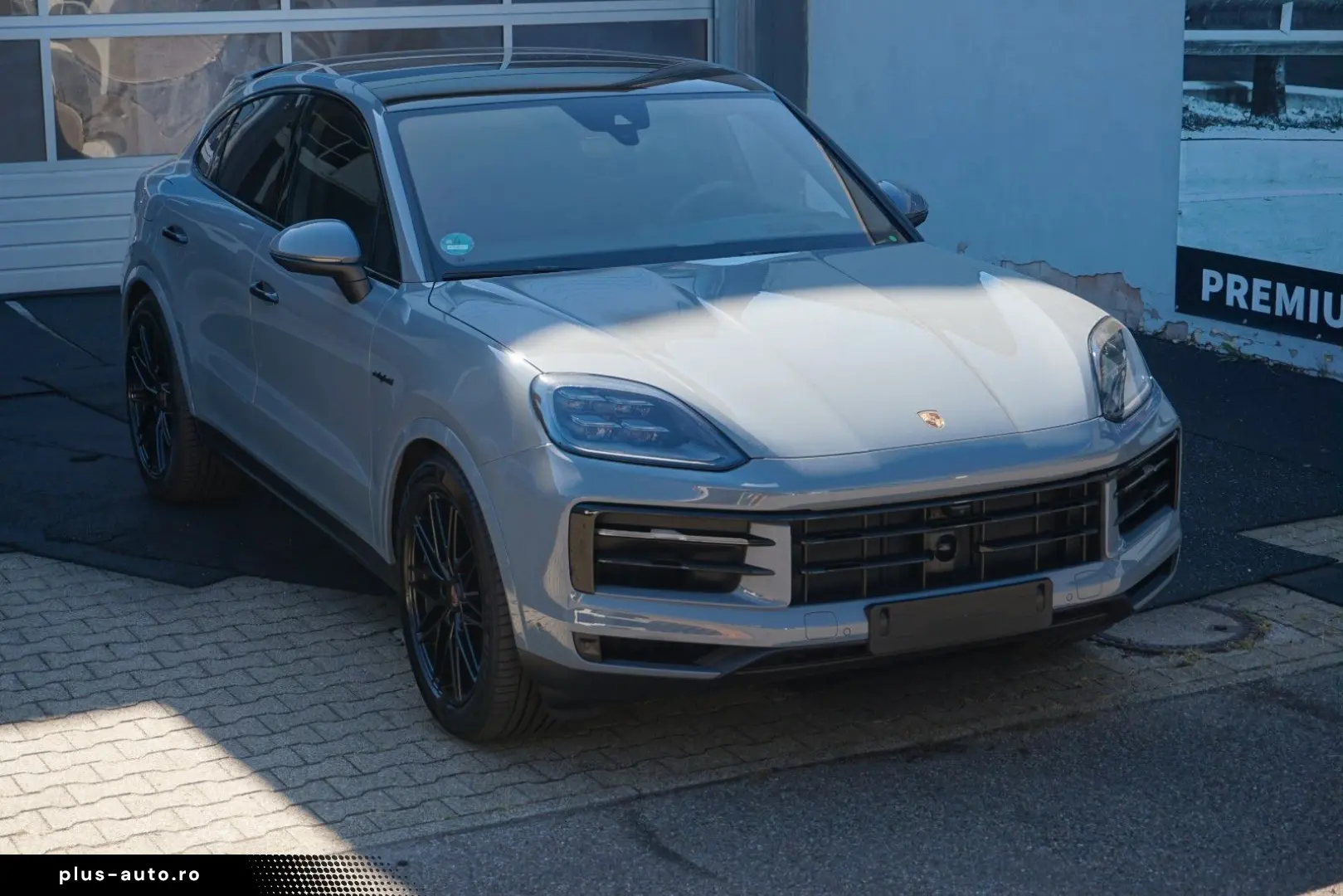 PORSCHE Cayenne Coupe E-Hybrid Arktikgrau 18Wege Sitze