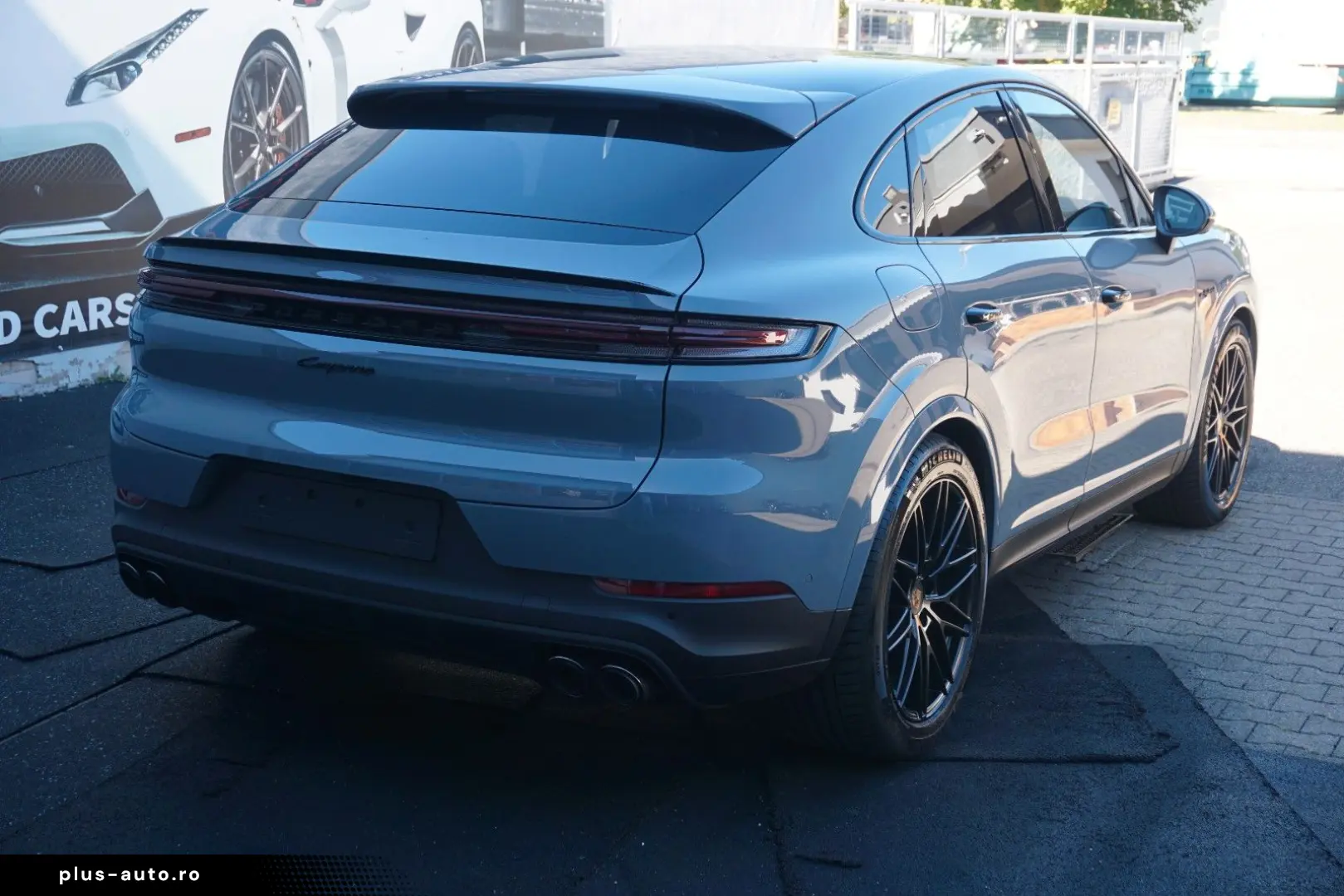 PORSCHE Cayenne Coupe E-Hybrid Arktikgrau 18Wege Sitze