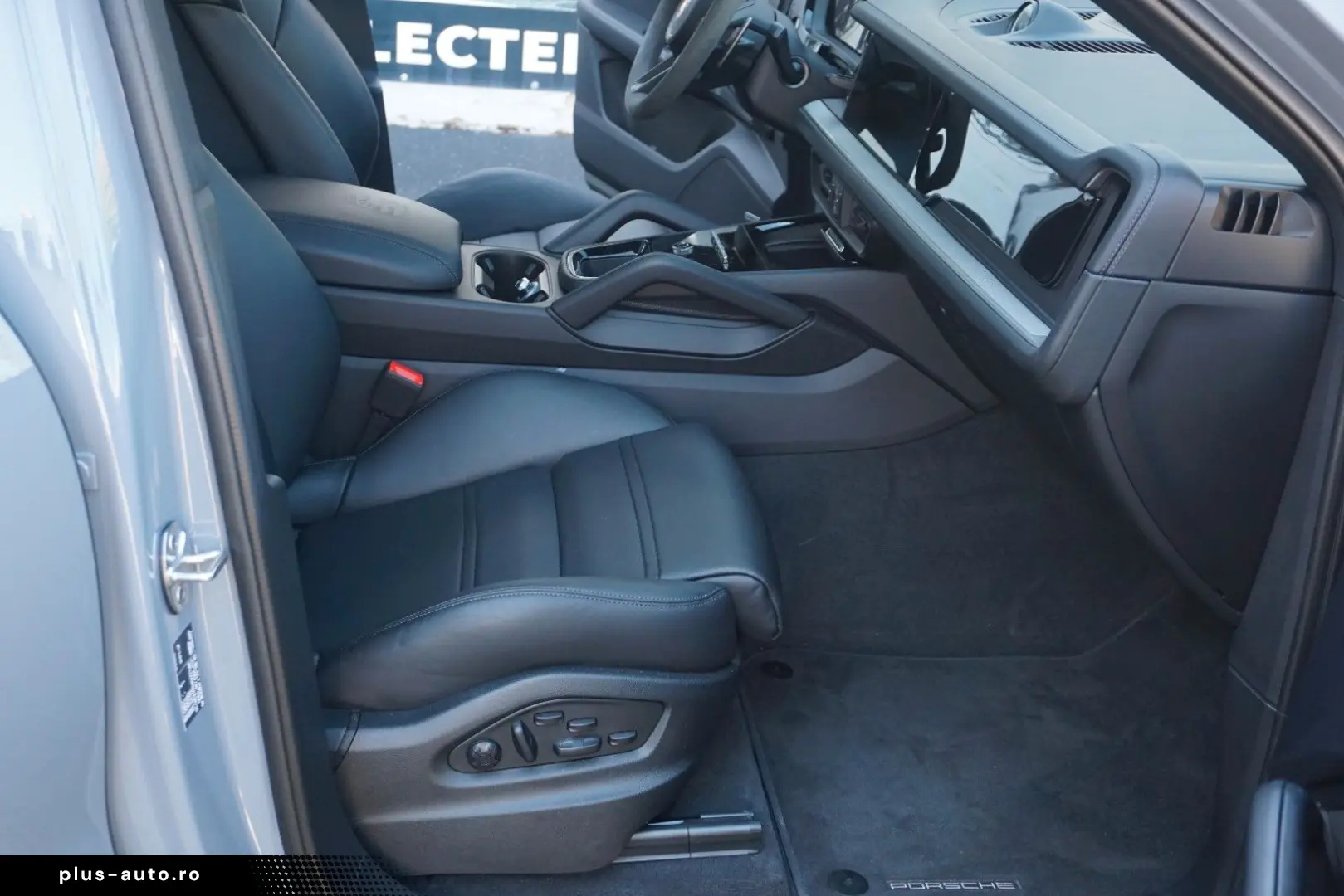 PORSCHE Cayenne Coupe E-Hybrid Arktikgrau 18Wege Sitze