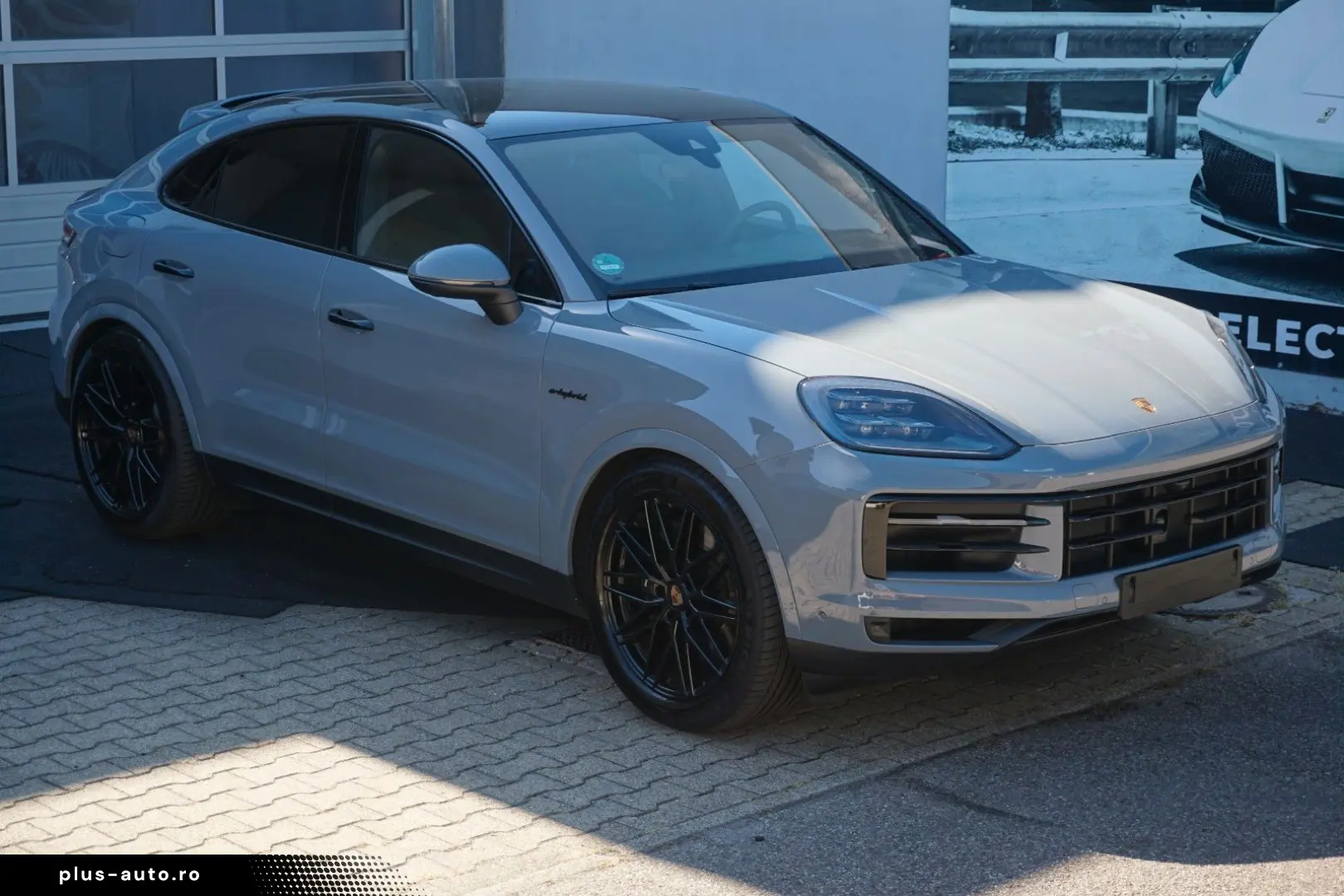 PORSCHE Cayenne Coupe E-Hybrid Arktikgrau 18Wege Sitze
