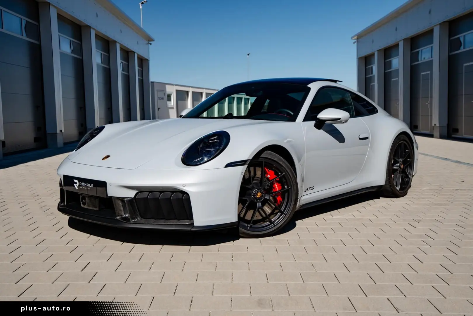 PORSCHE 992.2 Carrera 4 GTS   Carbon Ext   18-W   Lift