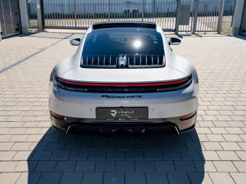 PORSCHE 992.2 Carrera 4 GTS   Carbon Ext   18-W   Lift