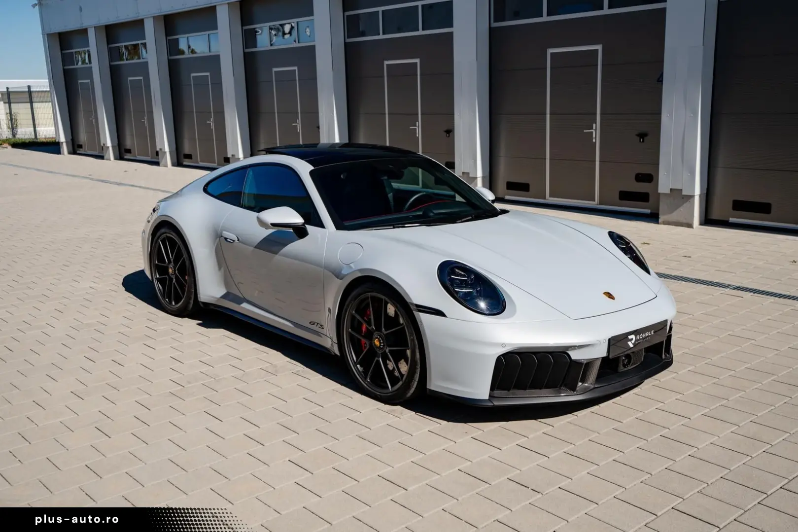 PORSCHE 992.2 Carrera 4 GTS   Carbon Ext   18-W   Lift