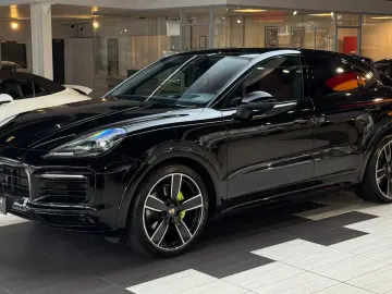 PORSCHE Cayenne Coupe E-Hybrid Platinum Edition HuD