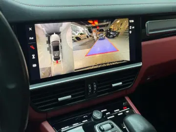 PORSCHE Cayenne Coupe E-Hybrid Platinum Edition HuD
