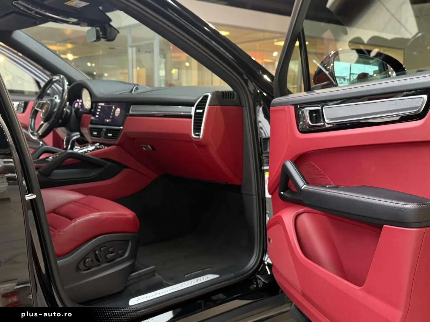 PORSCHE Cayenne Coupe E-Hybrid Platinum Edition HuD
