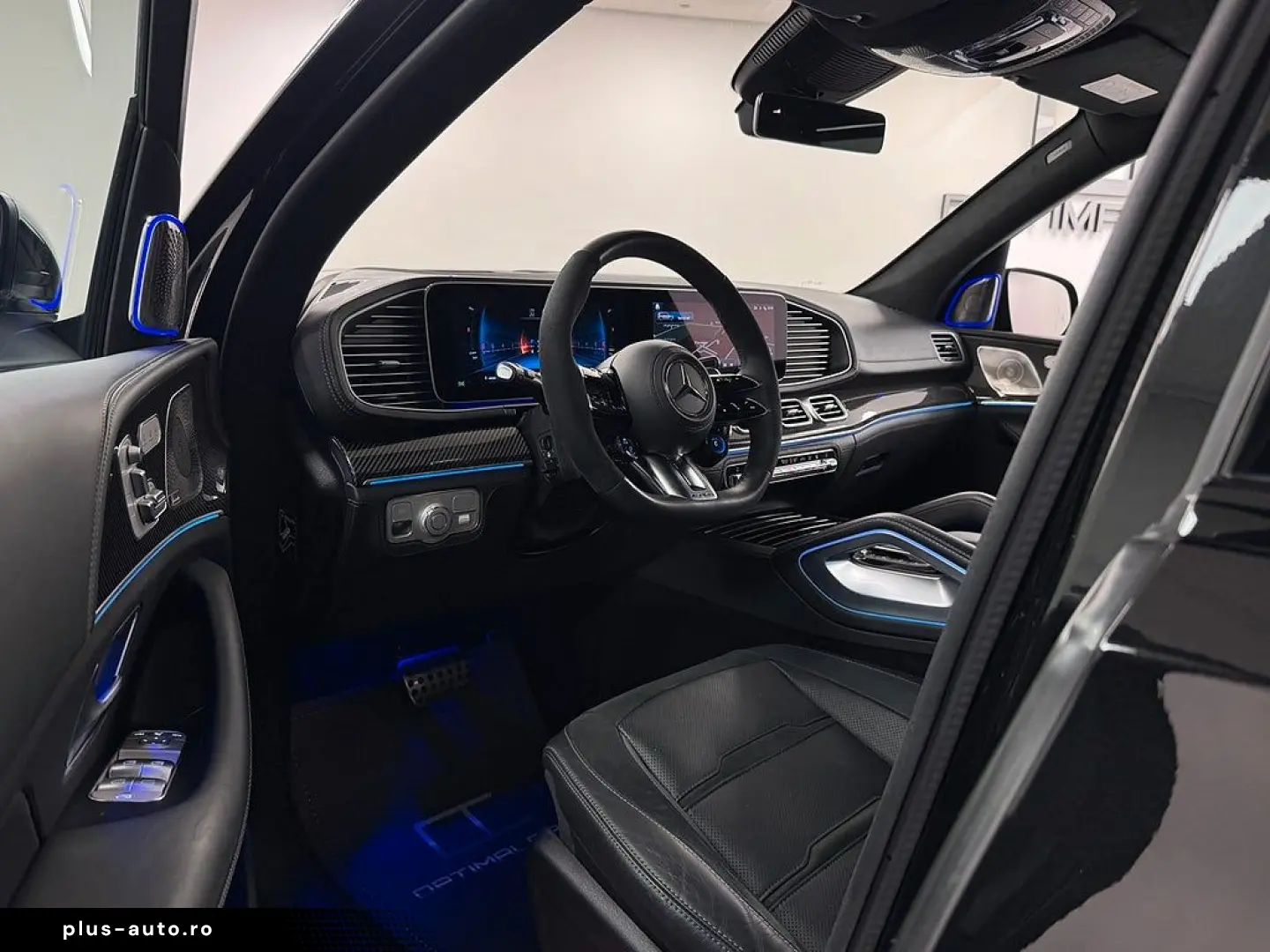 MERCEDES-BENZ GLS 63 S AMG 612HP Black Edition Burmester 3D