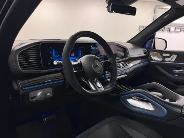 MERCEDES-BENZ GLS 63 S AMG 612HP Black Edition Burmester 3D