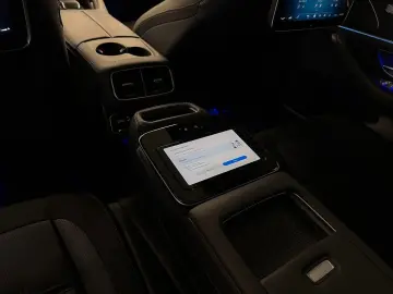 MERCEDES-BENZ GLS 63 S AMG 612HP Black Edition Burmester 3D