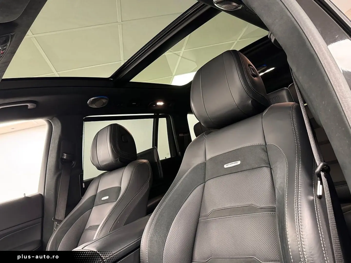 MERCEDES-BENZ GLS 63 S AMG 612HP Black Edition Burmester 3D