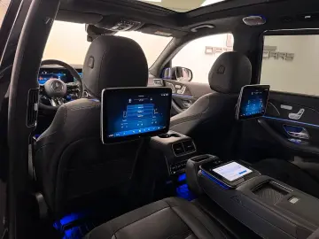 MERCEDES-BENZ GLS 63 S AMG 612HP Black Edition Burmester 3D