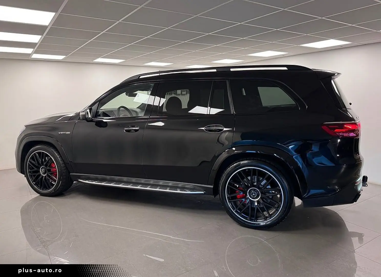 MERCEDES-BENZ GLS 63 S AMG 612HP Black Edition Burmester 3D