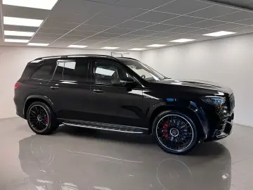 MERCEDES-BENZ GLS 63 S AMG 612HP Black Edition Burmester 3D