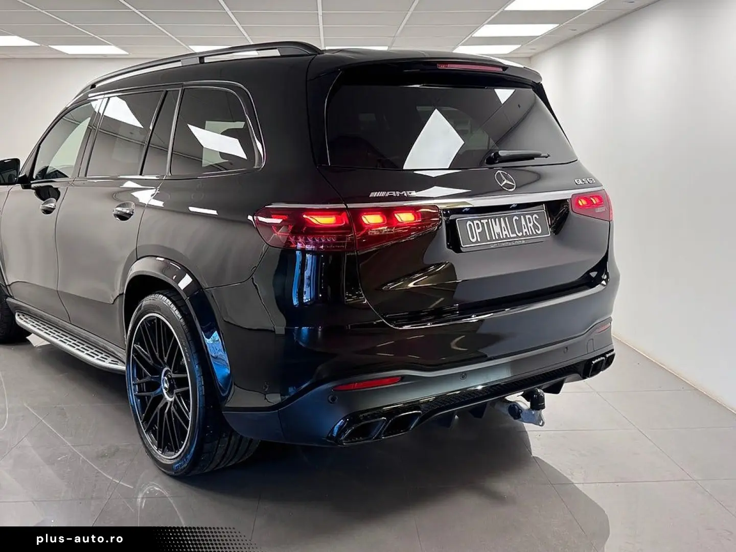 MERCEDES-BENZ GLS 63 S AMG 612HP Black Edition Burmester 3D