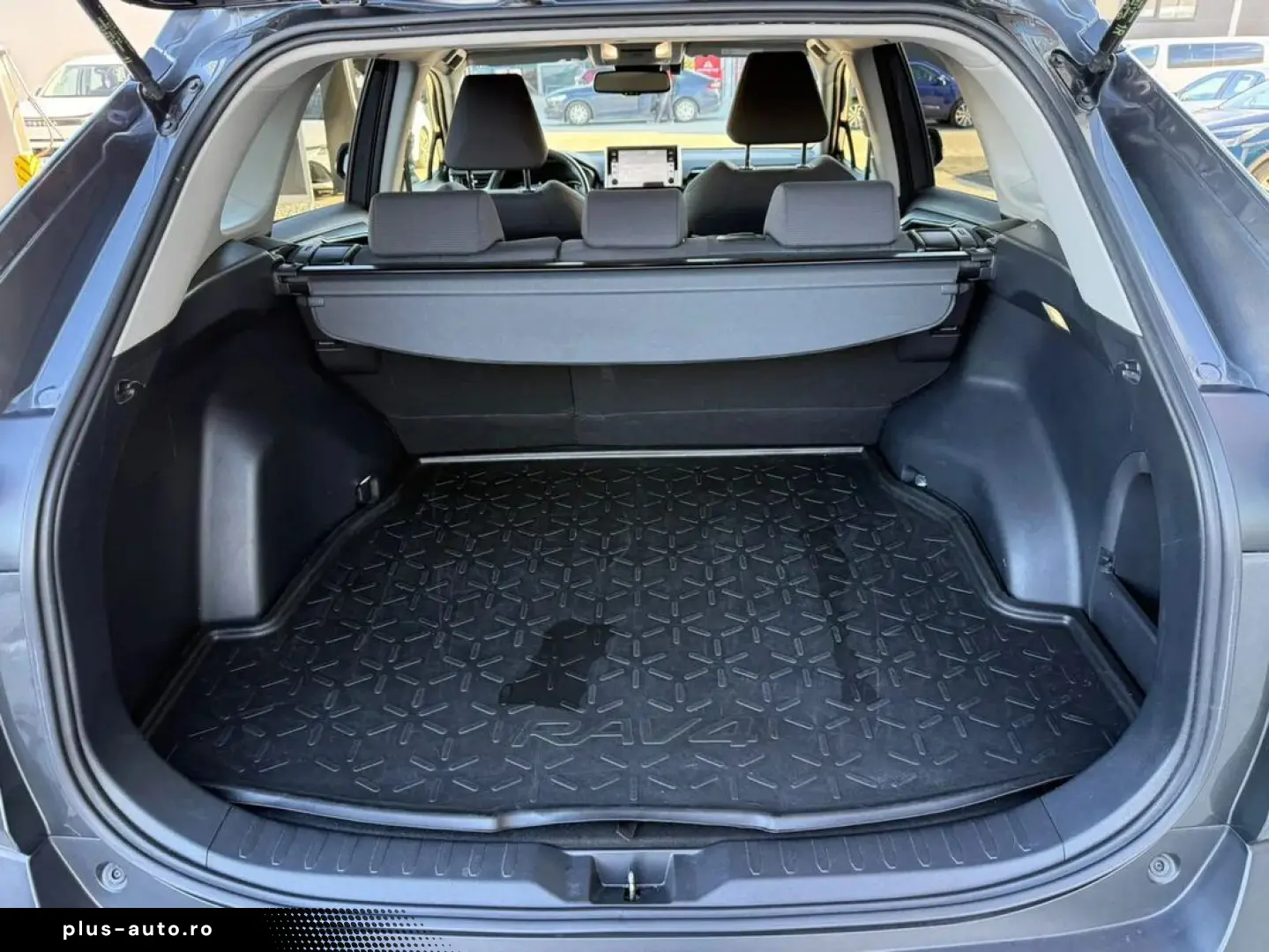 Toyota Rav-4