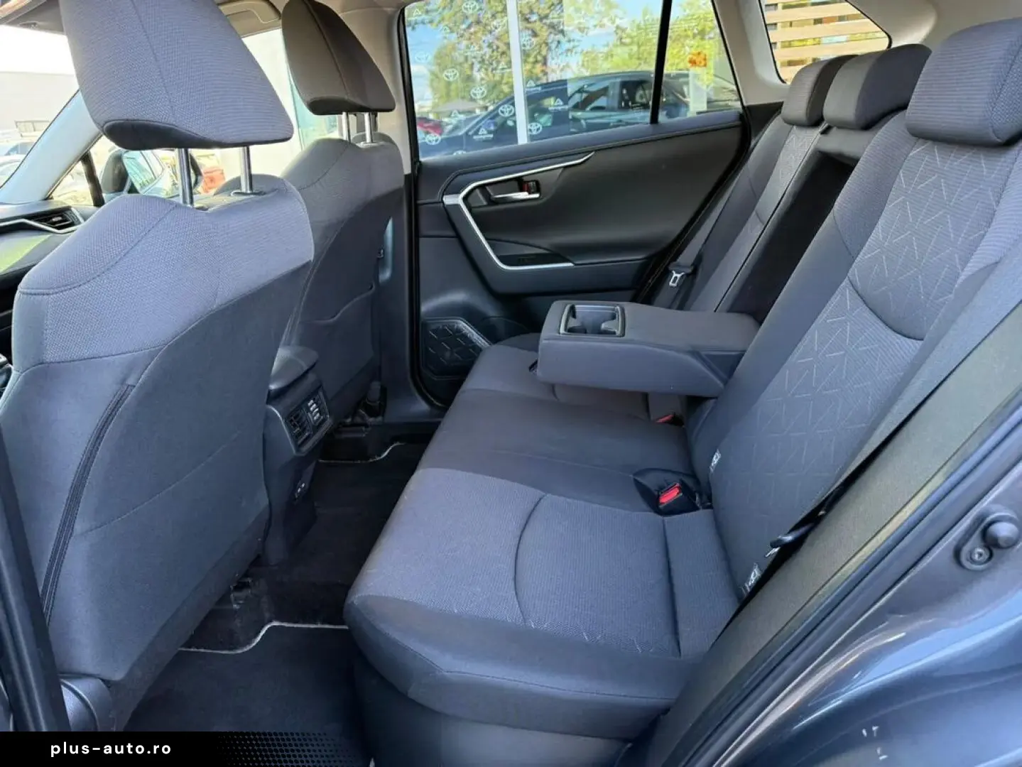 Toyota Rav-4
