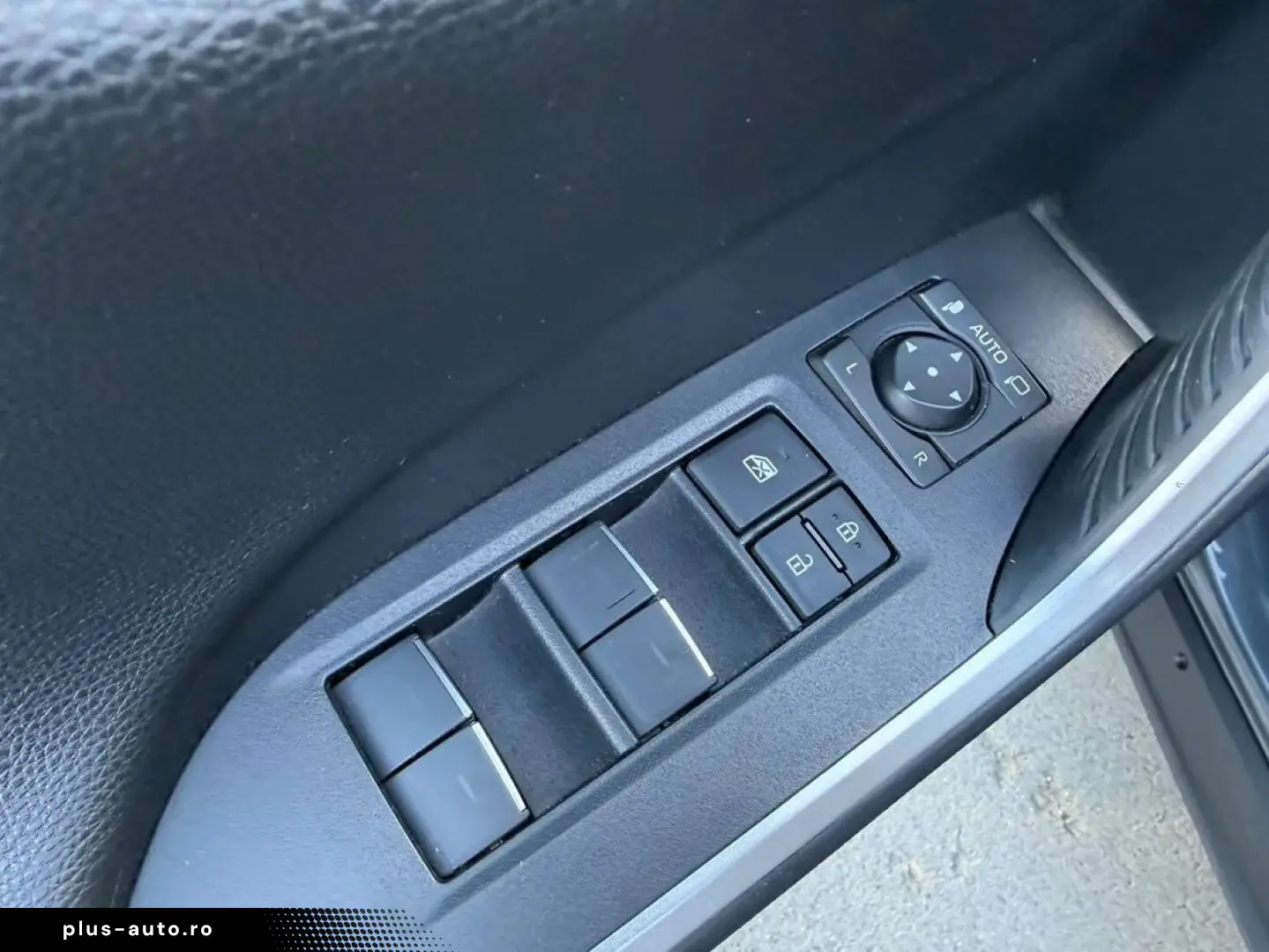 Toyota Rav-4