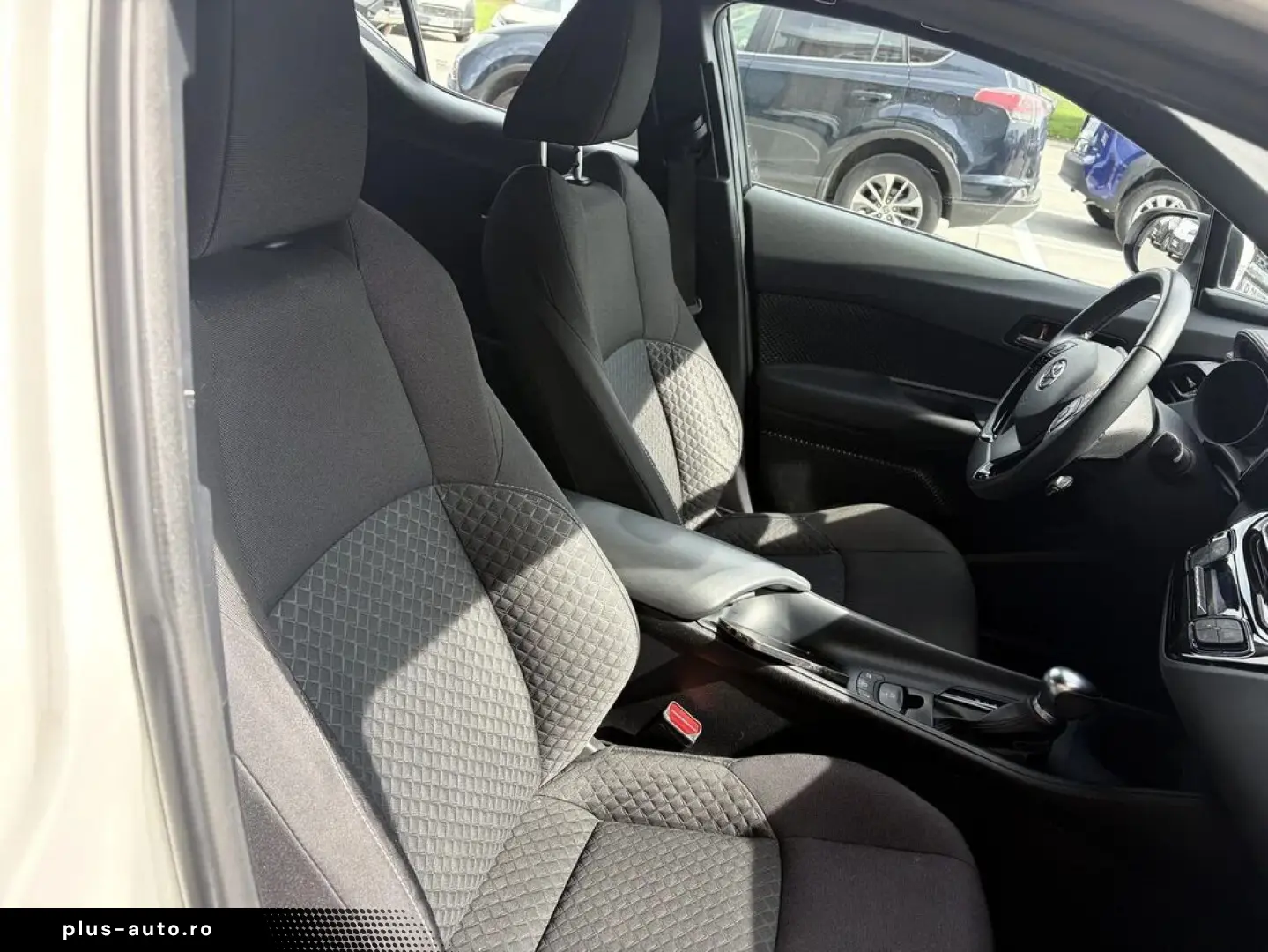 Toyota C-HR 1.8 Hsd Core