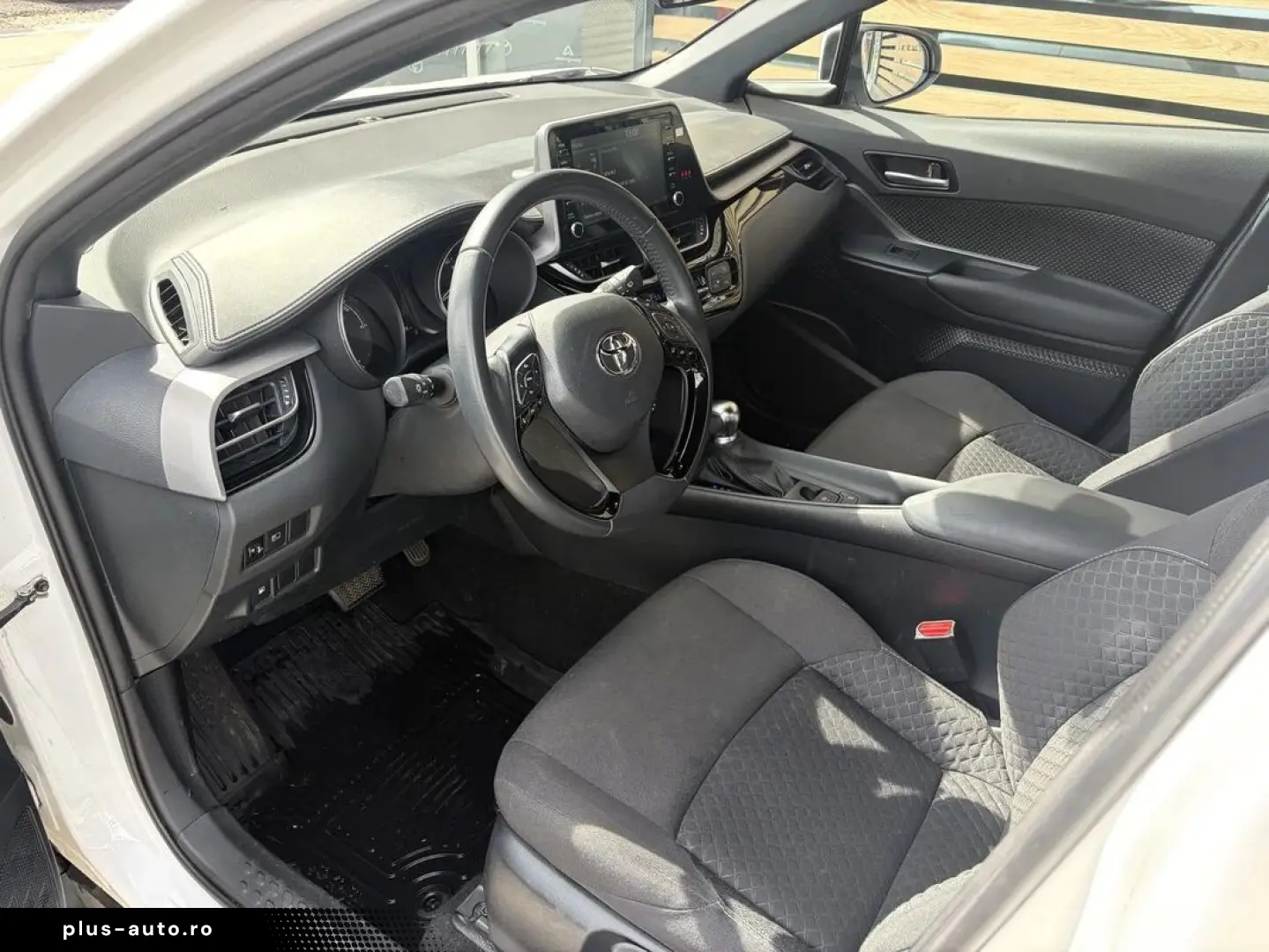 Toyota C-HR 1.8 Hsd Core