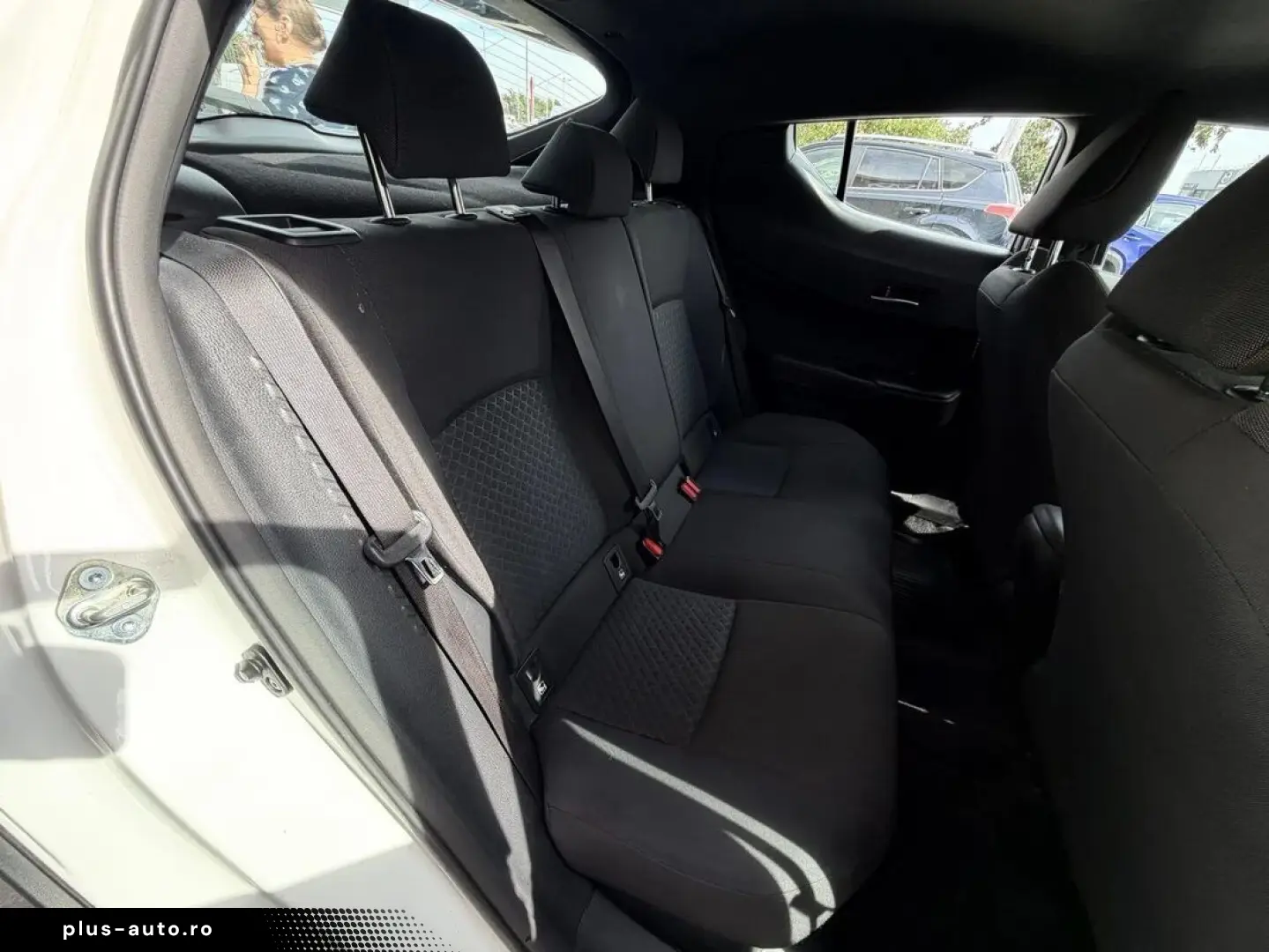 Toyota C-HR 1.8 Hsd Core