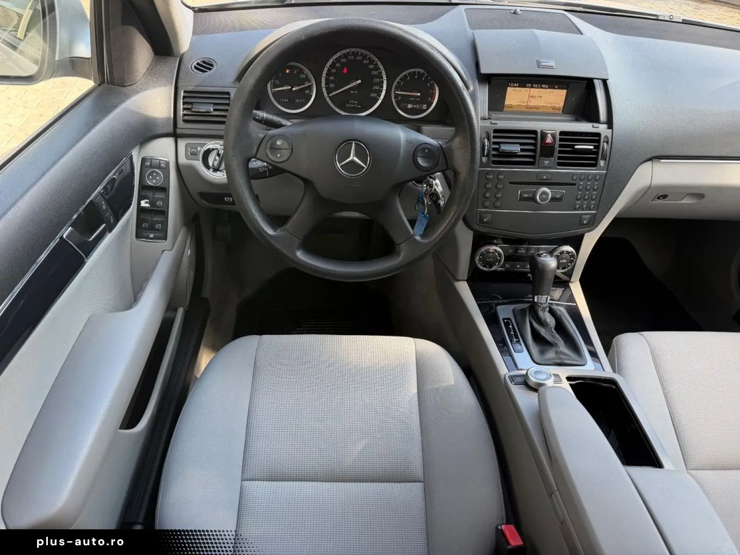 Mercedes-Benz C