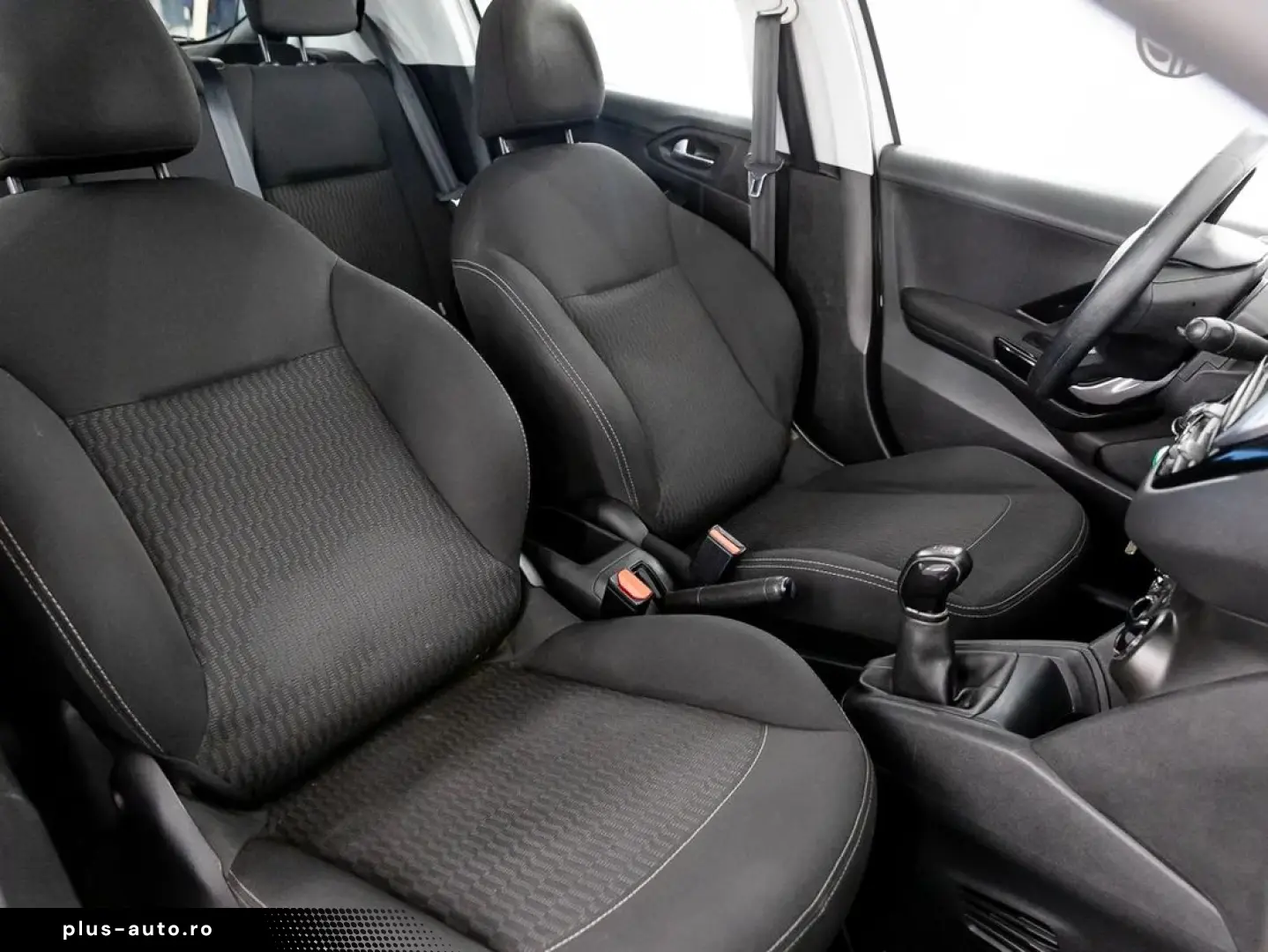 Peugeot 208 1.6 BlueHDi FAP Style