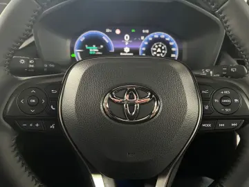 TOYOTA RAV 4 Hybrid 4x2 Style Selection  Technik  JBL