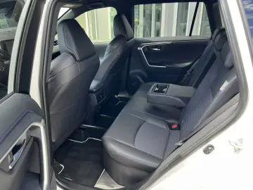 TOYOTA RAV4 Hybrid Style Selection - 360 Kamera - Leder