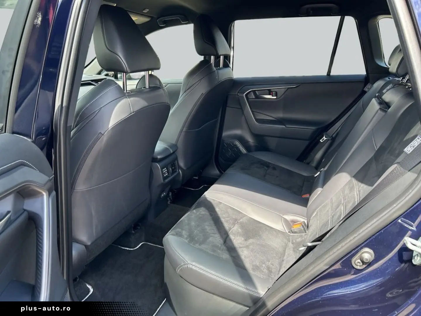 TOYOTA RAV 4 2.5 4x4 Hybrid GR SPORT