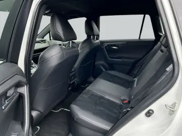 TOYOTA RAV 4 2.5 4x4 Hybrid GR SPORT