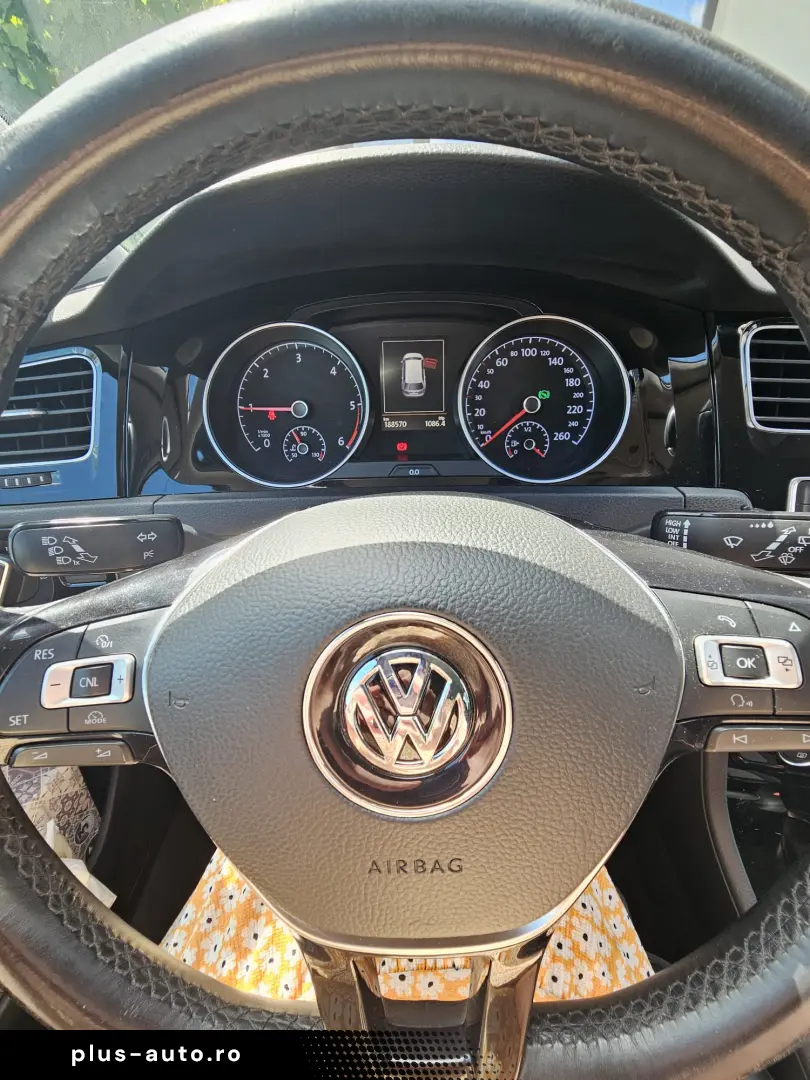 VOLKSWAGEN Golf 2015 — imagine 7