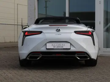 LEXUS LC 500 Convertible 5.0 V8 Bespoke Edition