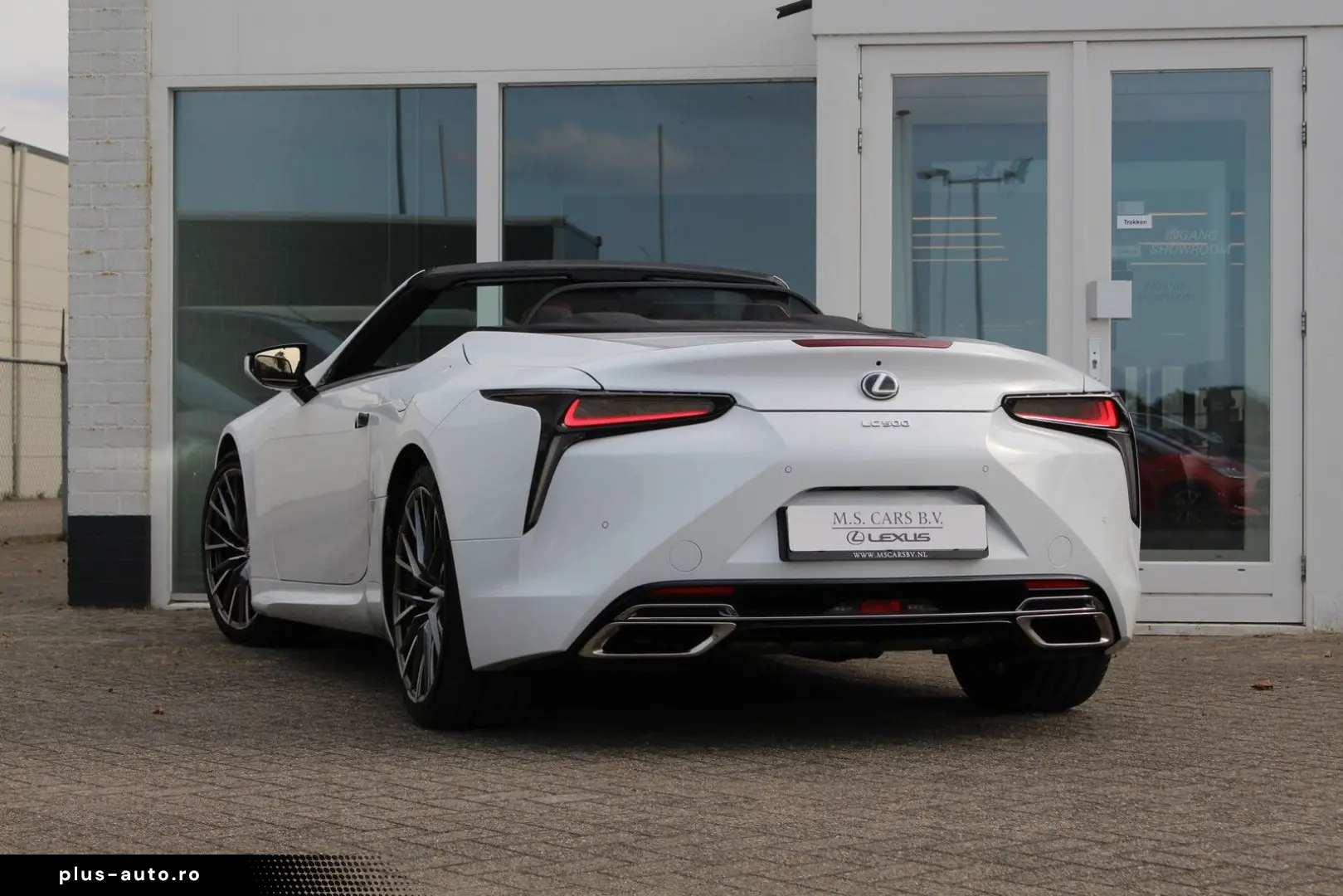 LEXUS LC 500 Convertible 5.0 V8 Bespoke Edition