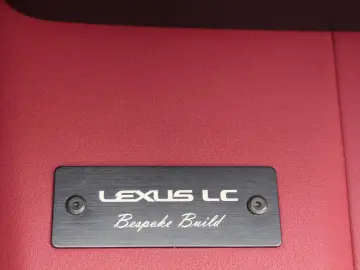 LEXUS LC 500 Convertible 5.0 V8 Bespoke Edition