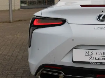 LEXUS LC 500 Convertible 5.0 V8 Bespoke Edition
