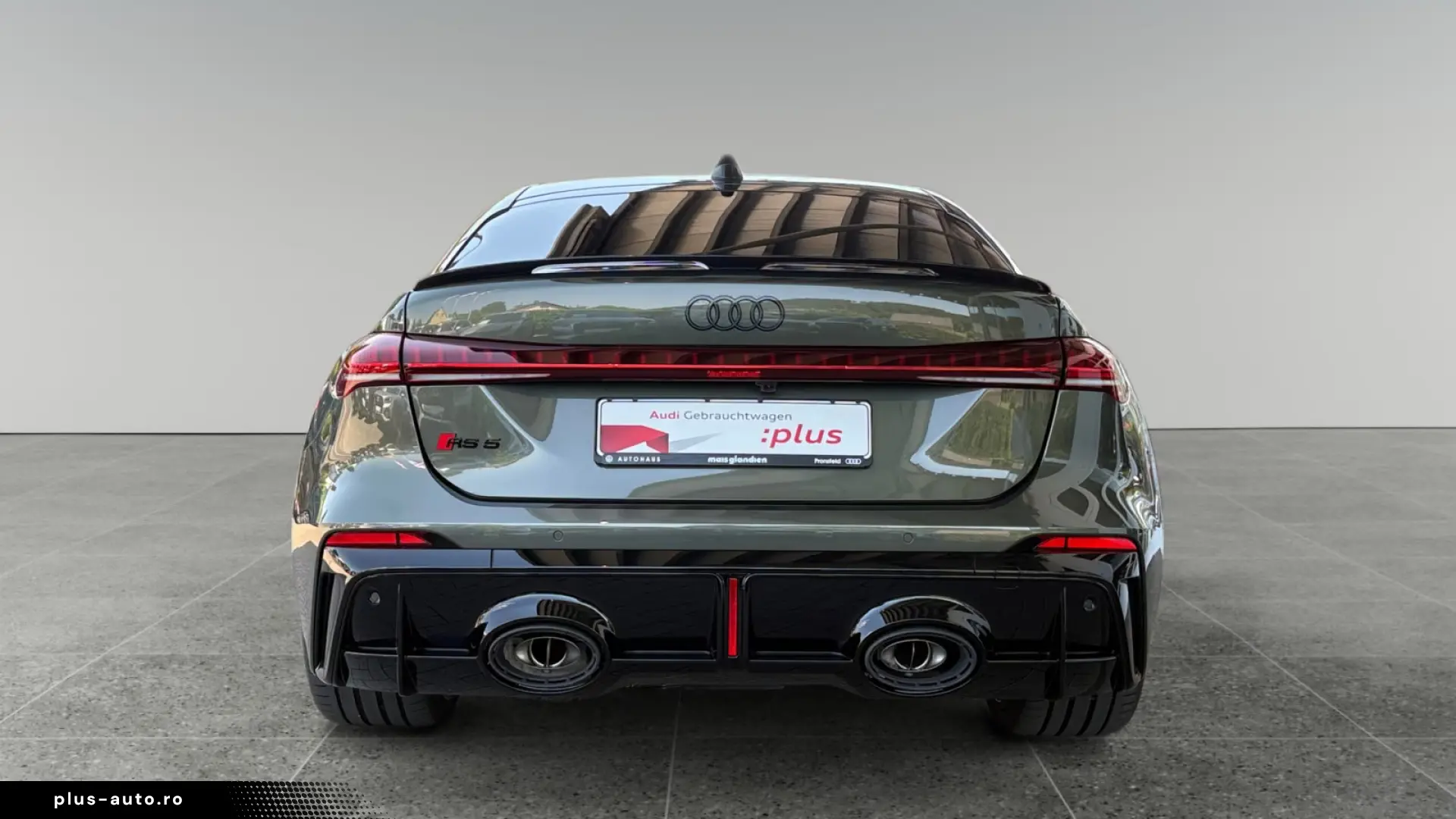 Audi RS 5  sunroof  B&O  sport seats   head-up display