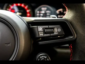 Porsche 992 .1 911 GT3 RS PDK CLUBSPORT BOSE LIFT KAM