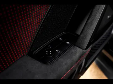 Porsche 992 .1 911 GT3 RS PDK CLUBSPORT BOSE LIFT KAM
